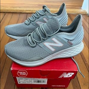 Womens NB Running Sneakers with Fresh Foam